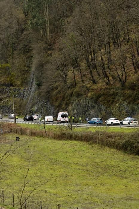 Accidente de tráfico en Bustiello