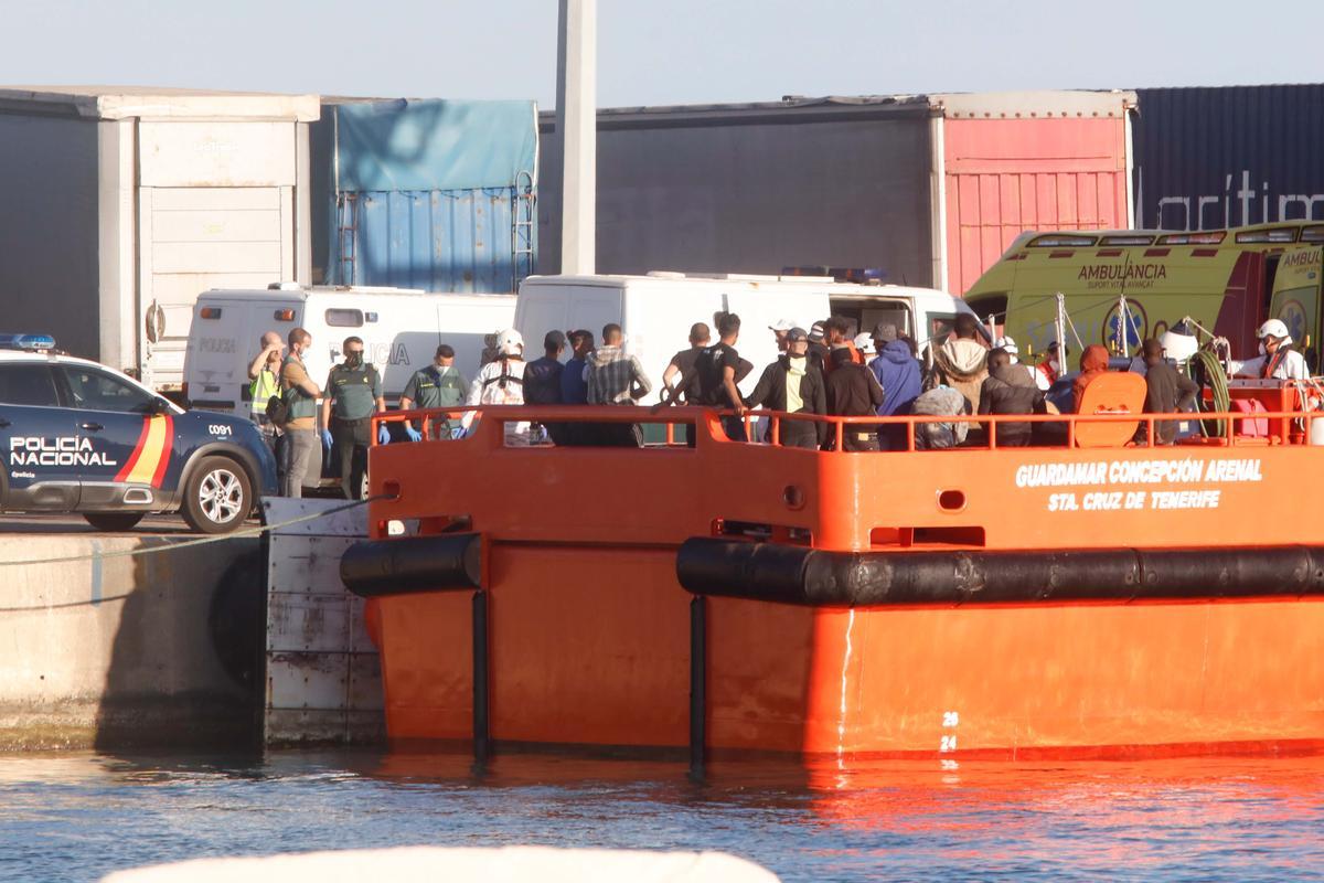 Muere un migrante en una patera localizada al sur de Formentera