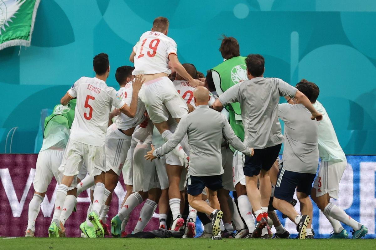 La tanda de penaltis del Suiza - España, en imágenes