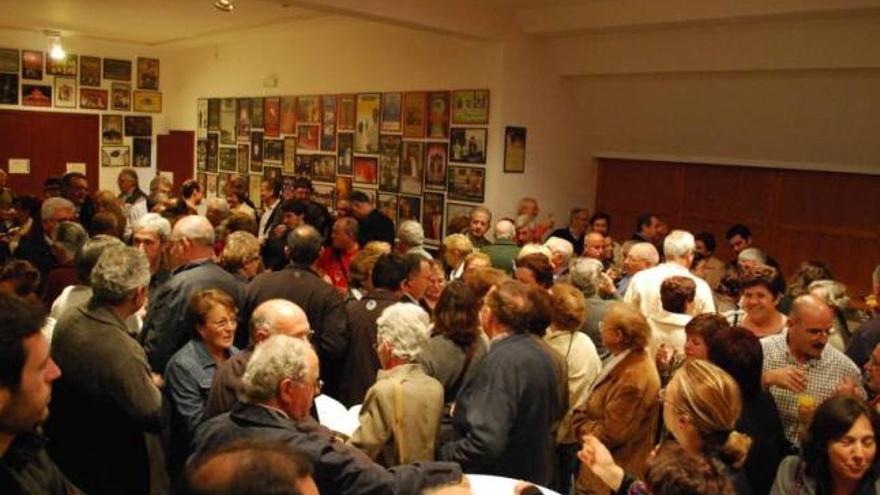 El acto congregó a 300 personas.