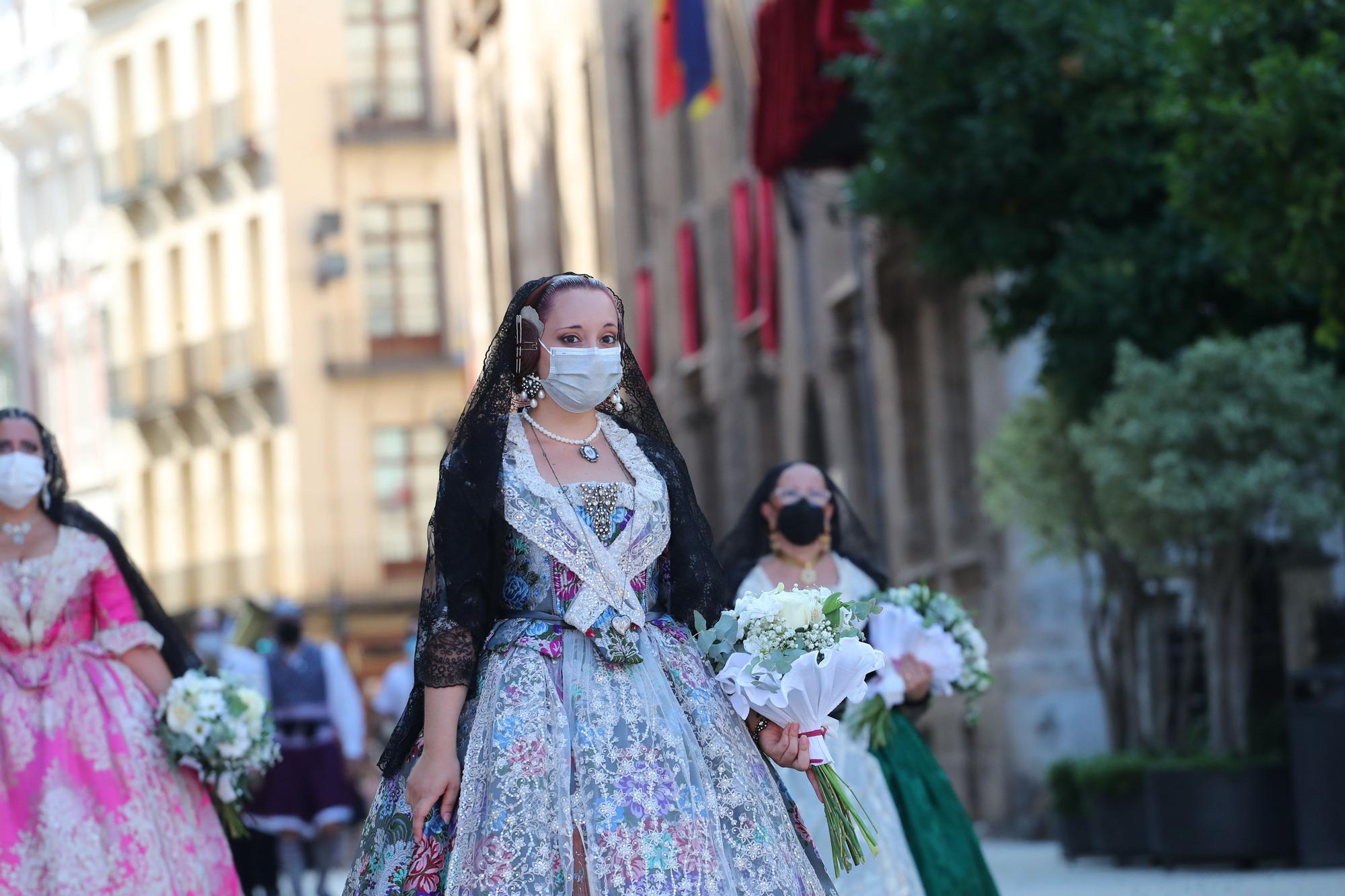 Búscate en la ofrenda por la calle caballeros de las 17:00 a las 18:00