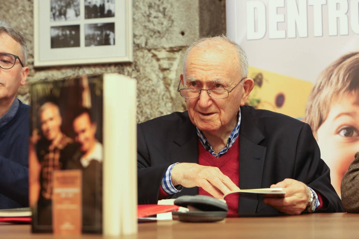 Xesús Alonso Montero, o pasado mes de outubro en Santiago, na presentación do libro "Correspondencia 1965-2014".