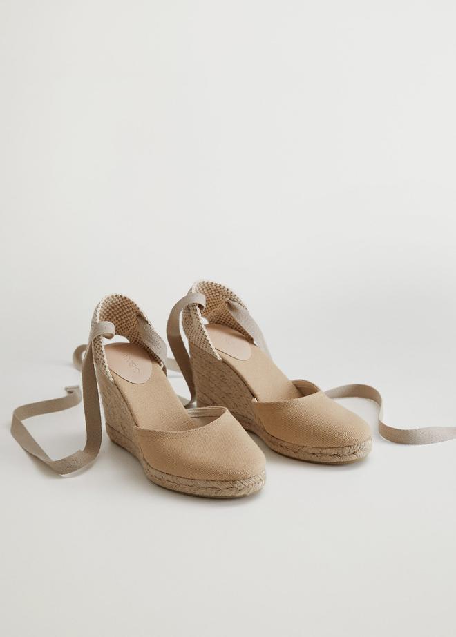 Sandalias, zapatillas y zapatos que desearás de las rebajas de Mango - Woman