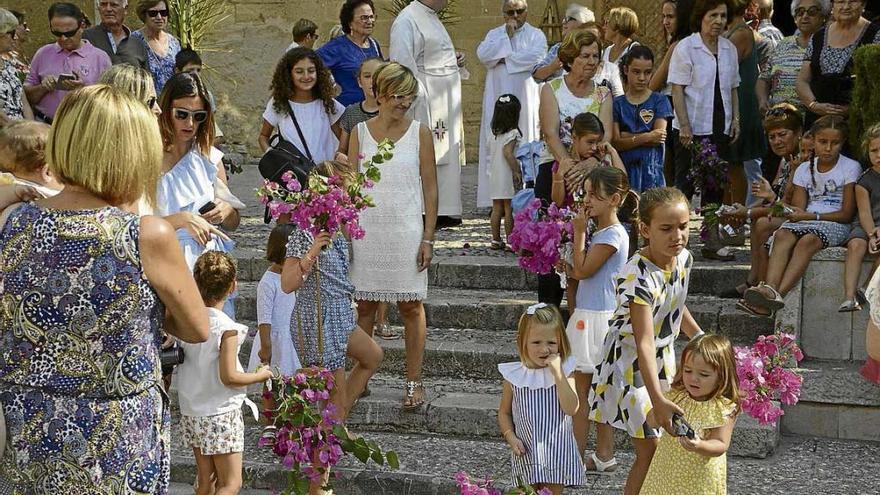 Ramos en honor a la Mare de Déu Trobada de Sant Llorenç