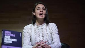 11/11/2024 La exministra de igualdad y eurodiputada de Podemos, Irene Montero, durante la presentación de su nuevo libro Algo habremos hecho, en la Casa Encendida, a 11 de noviembre de 2024, en Madrid (España). En este volumen, Montero aborda temas durante su mandato como ministra de Igualdad como la promulgación de la Ley del solo sí es sí, las negociaciones y reticencias del PSOE y su salida del departamento de Igualdad tras recibir presiones y amenazas, en plena eclosión del proyecto político de Yolanda Díaz. POLITICA Jesús Hellín - Europa Press