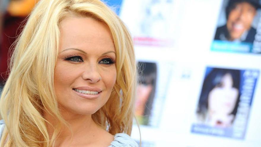 Pamela Anderson se recupera
