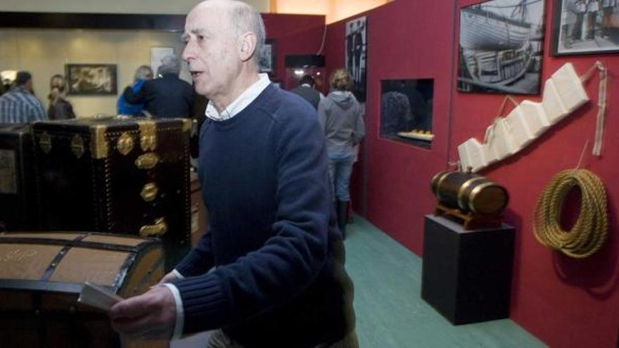 José Ramón García, en la segunda sala de la exposición sobre el «Titanic», el pasado sábado.