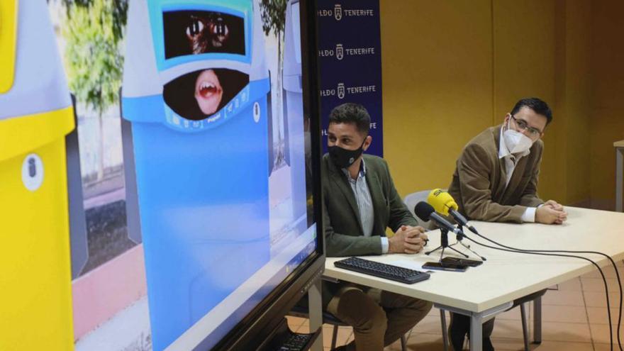Darío López gives voice to the container to promote the separation of waste