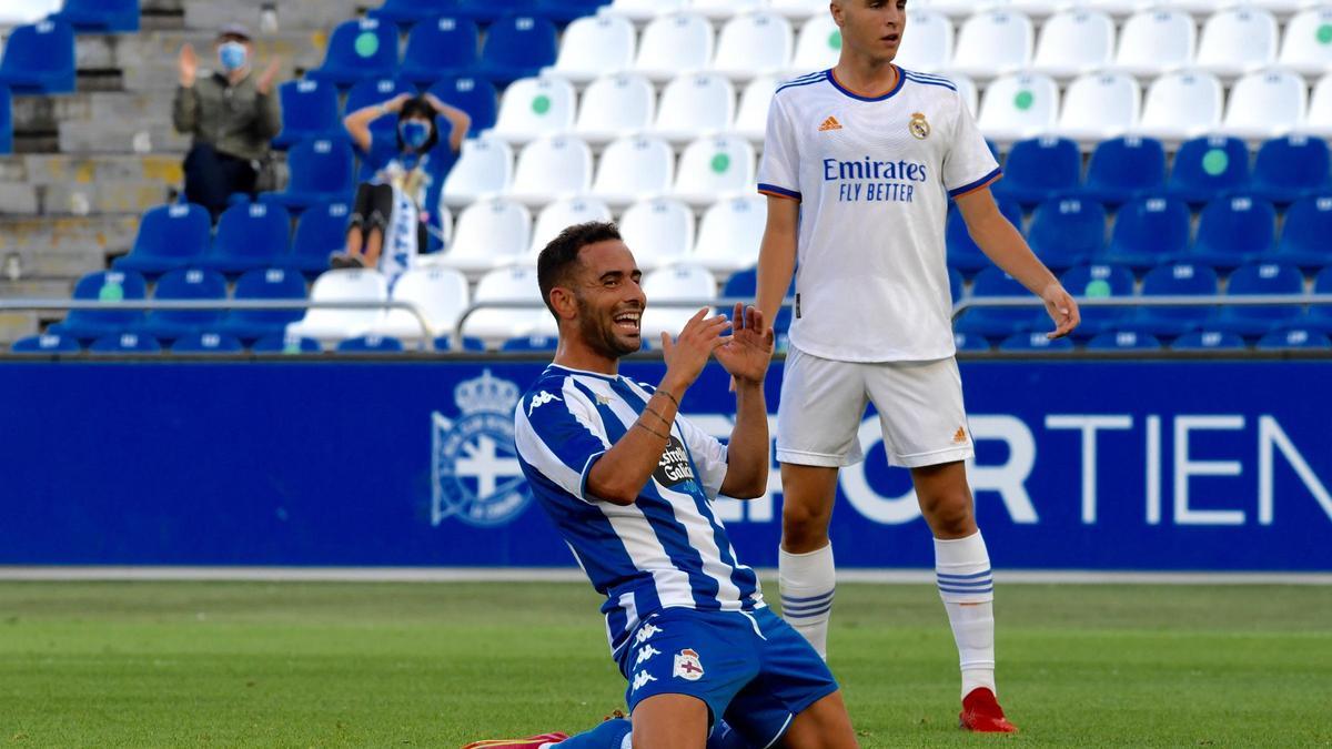 Juan Carlos Menudo, durante un partido de pretemporada.