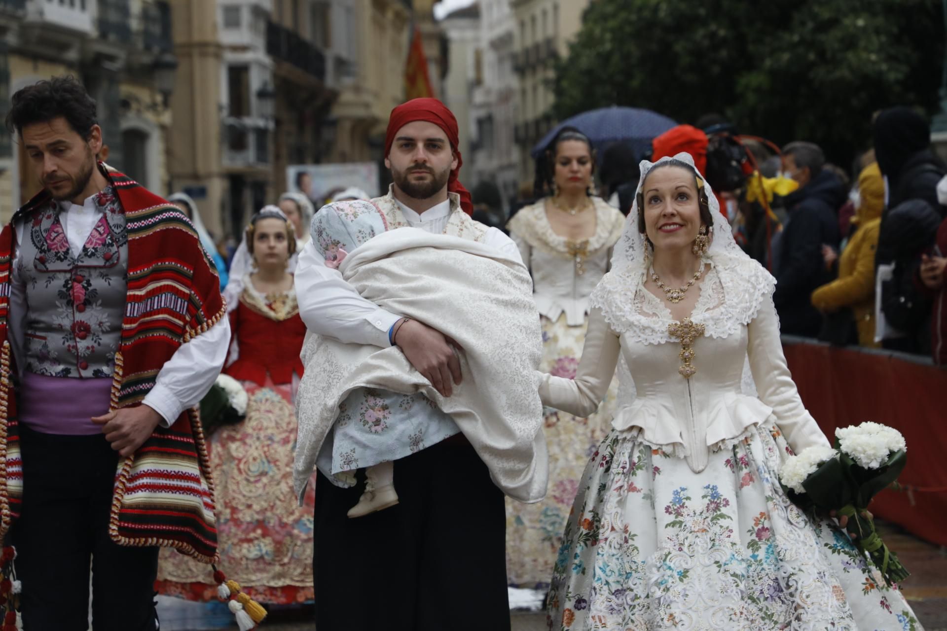 Búscate en el primer día de ofrenda por la calle de Quart (entre las 17:00 a las 18:00 horas)