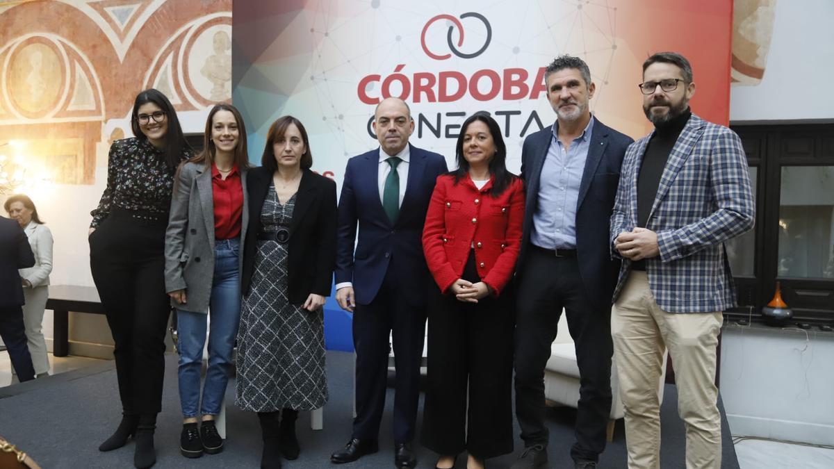 Lorena Hervás, Marta Castro, Marga Garrido, Lorenzo Amor, Susana Romero, José Luis Perea y Daniel Muñoz, de ATA.