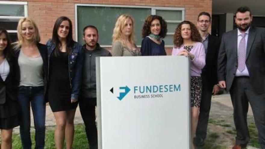 Los ‘invisibles’ de Fundesem: quince estudiantes de Marketing batallan para recuperar su inversión