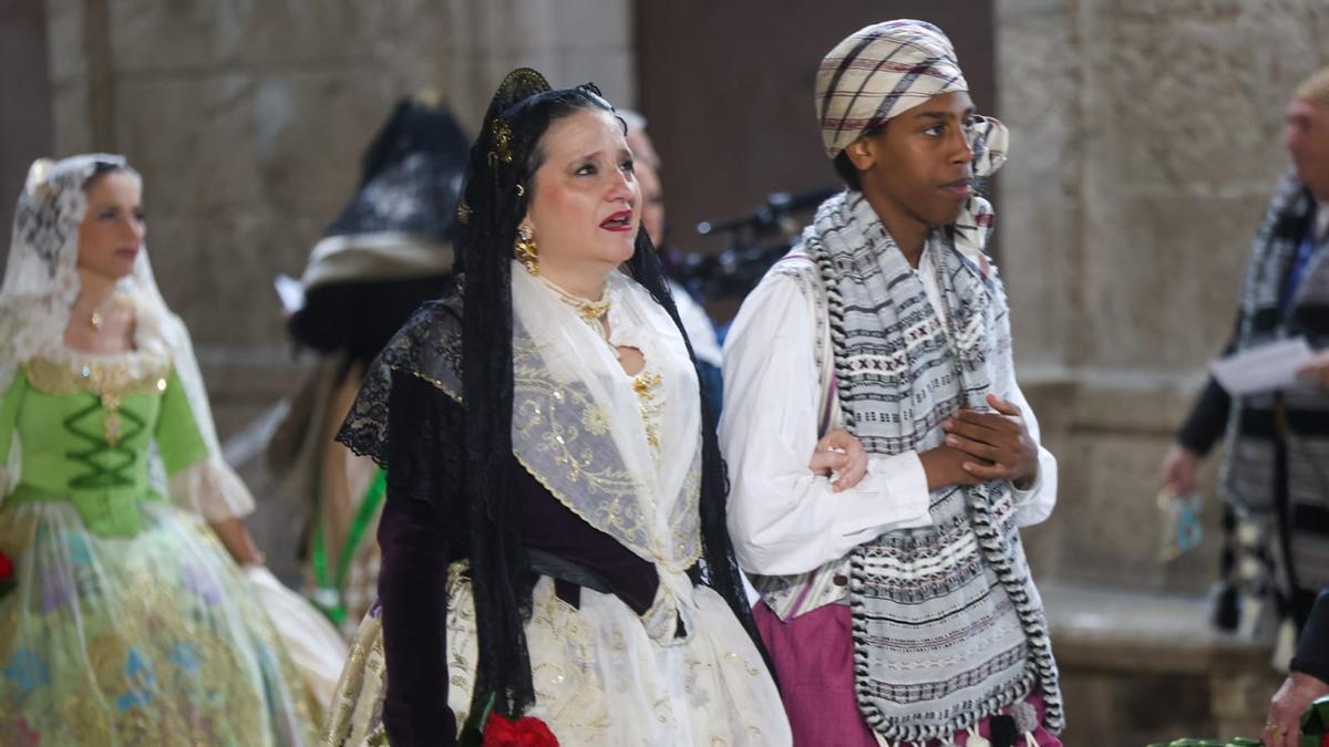 Personalidades que han desfilado hoy, 18 de marzo, en la Ofrenda