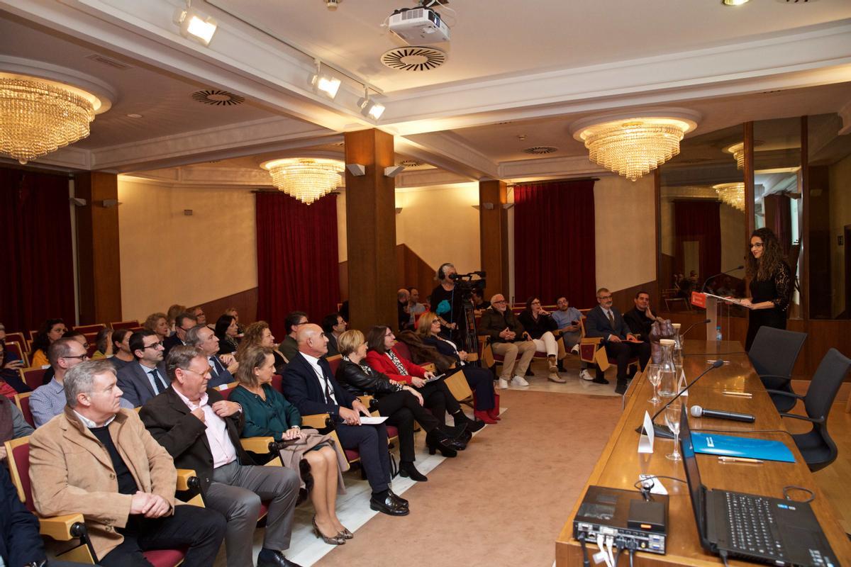 Durante el acto también se presentó la obra “Ballet para Luis de Castro” del artista Pepe Calvo en homenaje al XV Premio Maisonnave