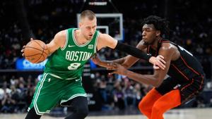 Kristaps Porzingis firmó una gran actuación con los Celtics