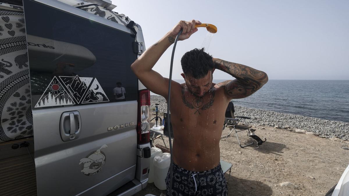 Llega una nueva ola de calor a España y va a batir récords históricos con temperaturas de hasta 45 grados