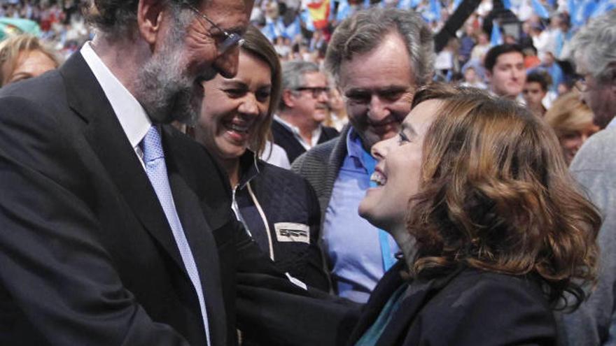 Soraya Sáenz de Santamaría, junto al candidato a las elecciones generales Mariano Rajoy.