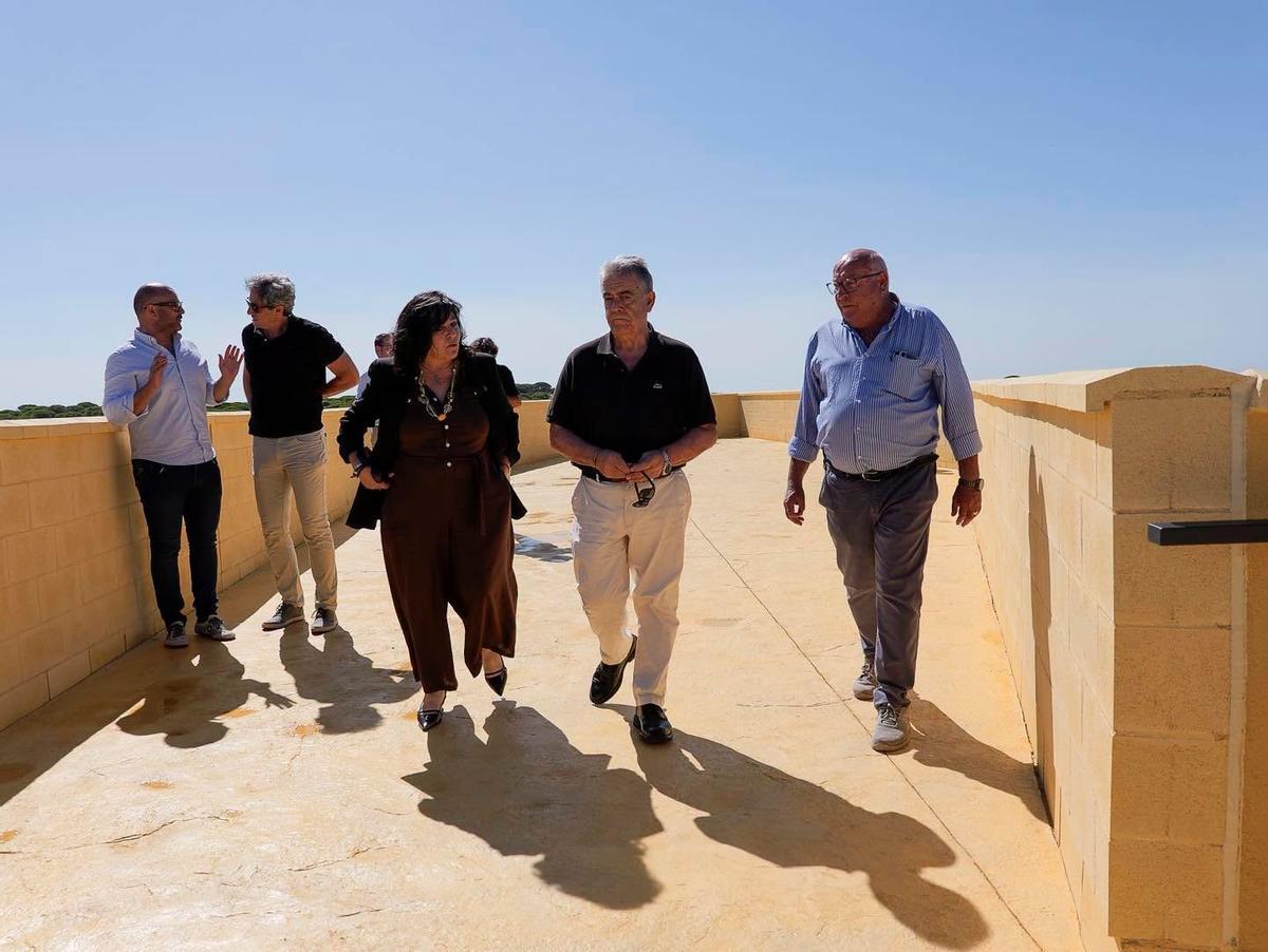 Acto de inauguración del mirador 'Puerta de Doñana'.