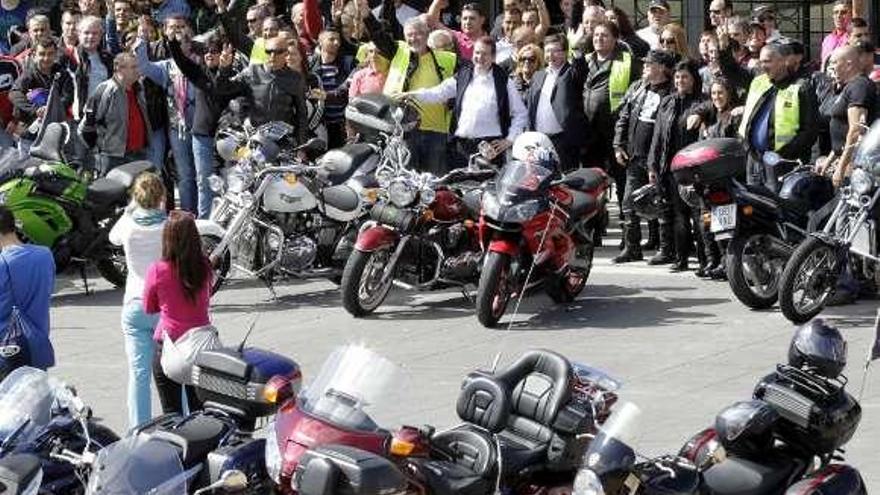 La V Concentración de Moto Lagartos toma Beade