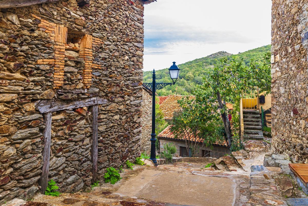 Rincones y detalles ocultos, pueblo, La Hiruela, Sierra Norte, Madrid, España