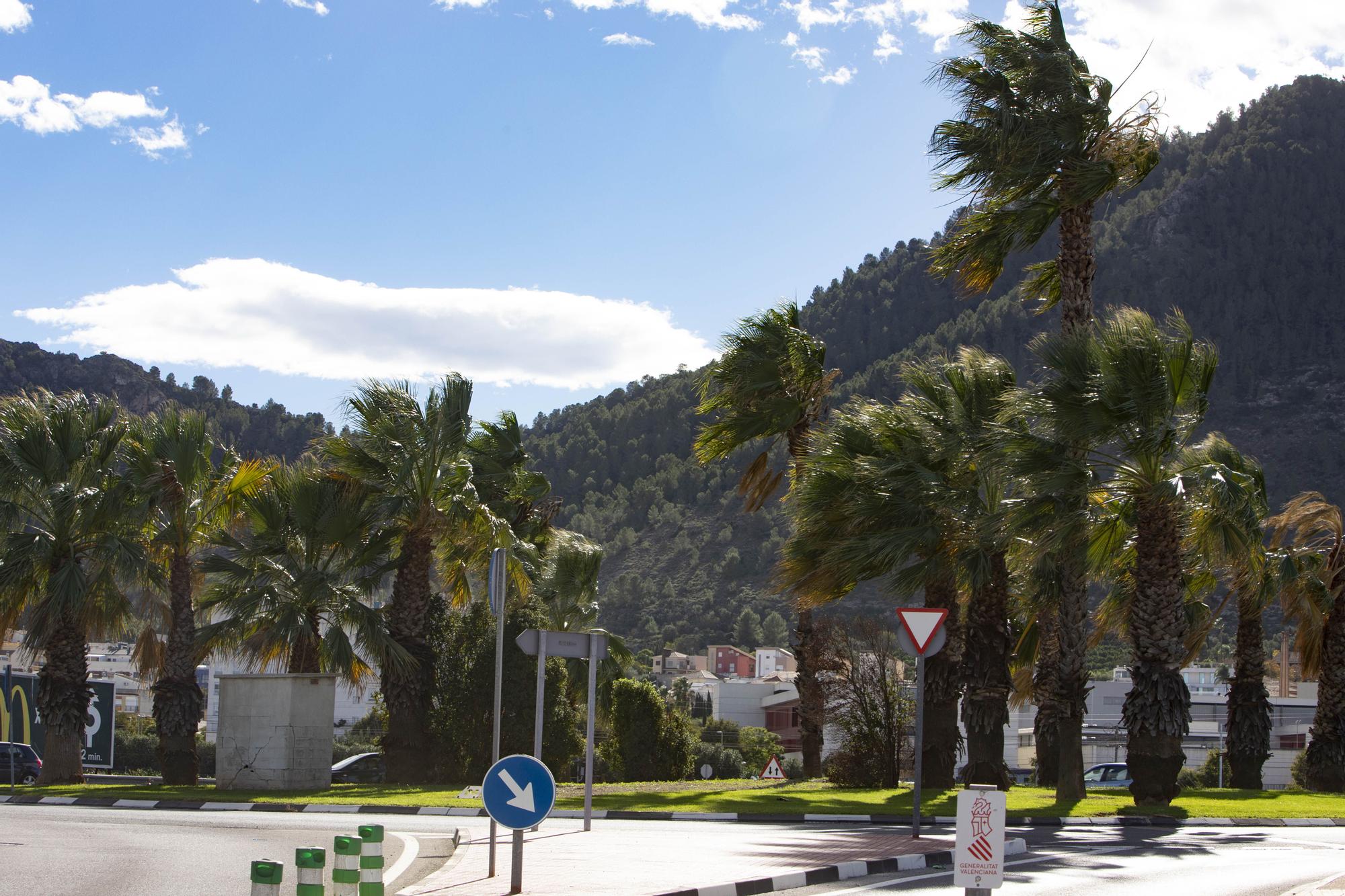 El viento azota con fuerza en Xàtiva