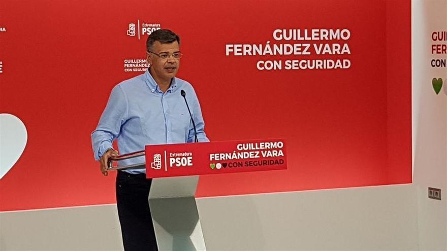 PSOE: &quot;PP y Cs abren las puertas de Badajoz a quien hace apología del fascismo&quot;