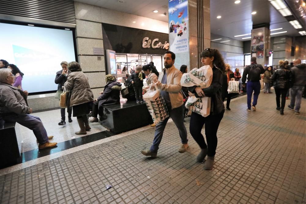 La campaña comercial Black Friday en Palma