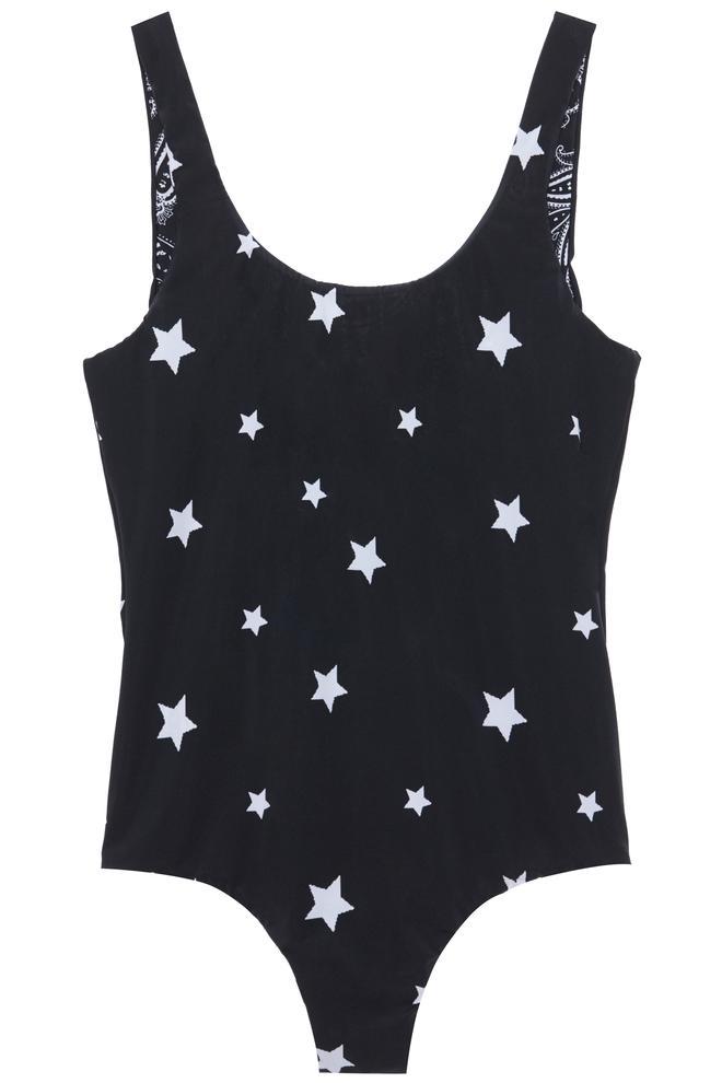 Bañadores para dar la bienvenida al buen tiempo: con estampado de estrellas