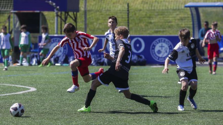 Un partido de la «Oviedo Cup»,