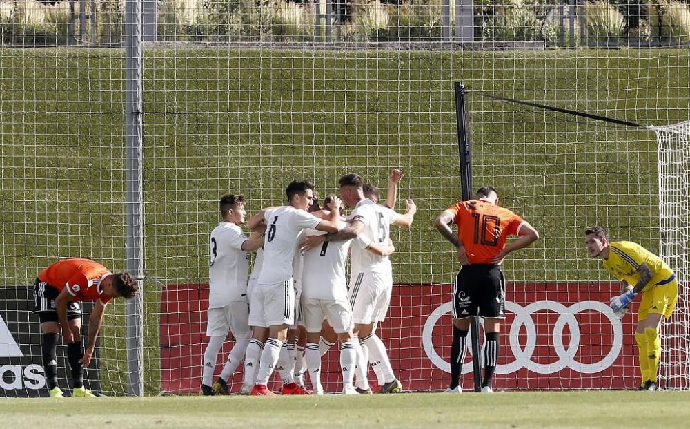 El Cartagena cae ante el Castilla en un malísimo partido