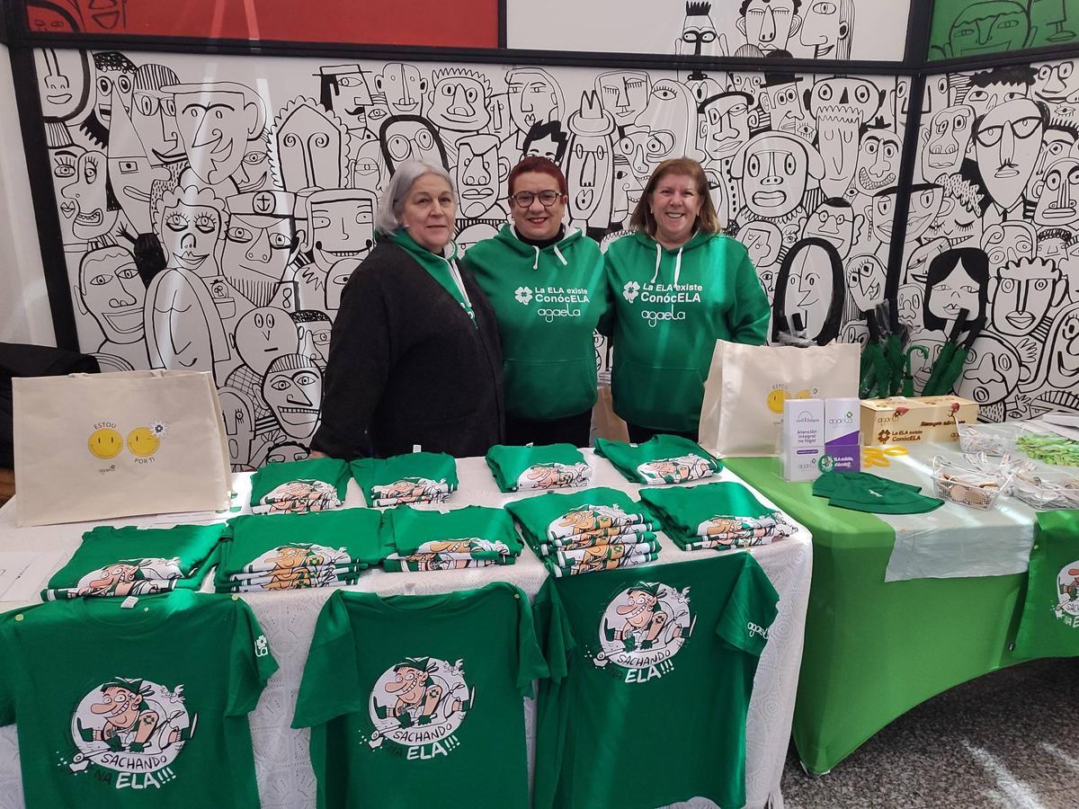 La gala benéfica de Agaela en Bueu