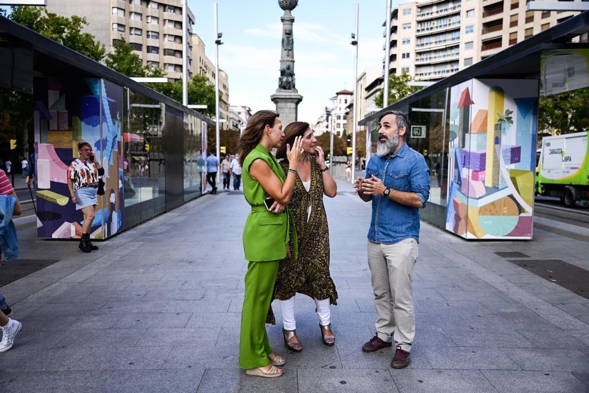 FOTOGALERÍA | El Festival Asalto llena de color las paradas del tranvía de Zaragoza