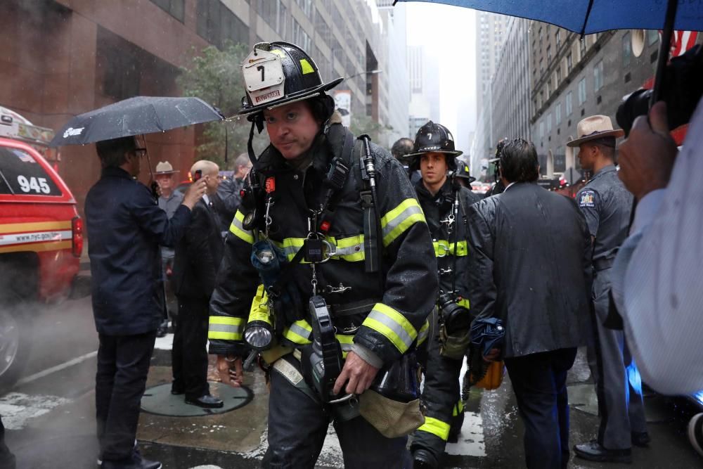 Un helicóptero se estrella en Manhattan