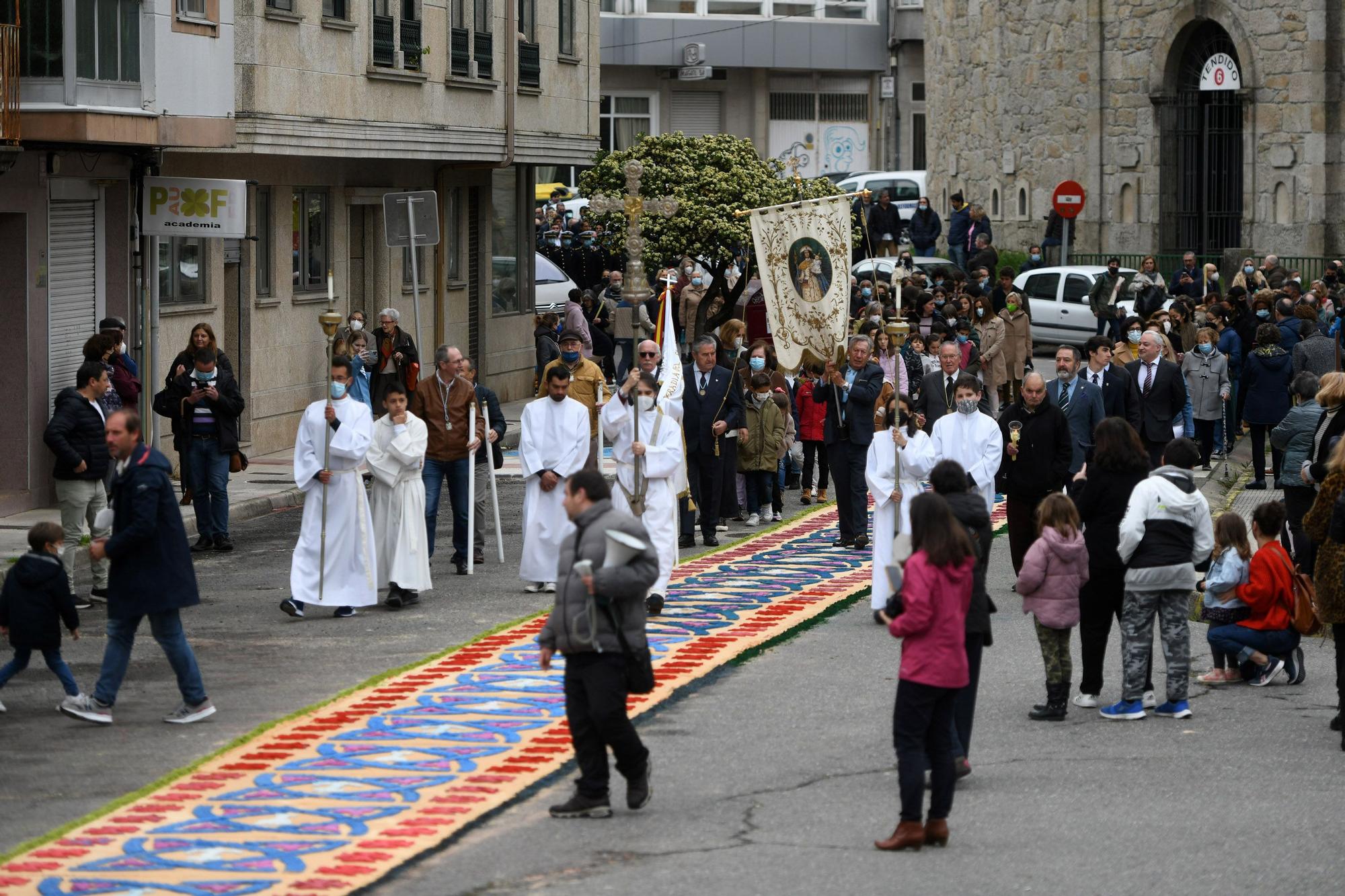 Así fue la procesión de la Comunión Pascual