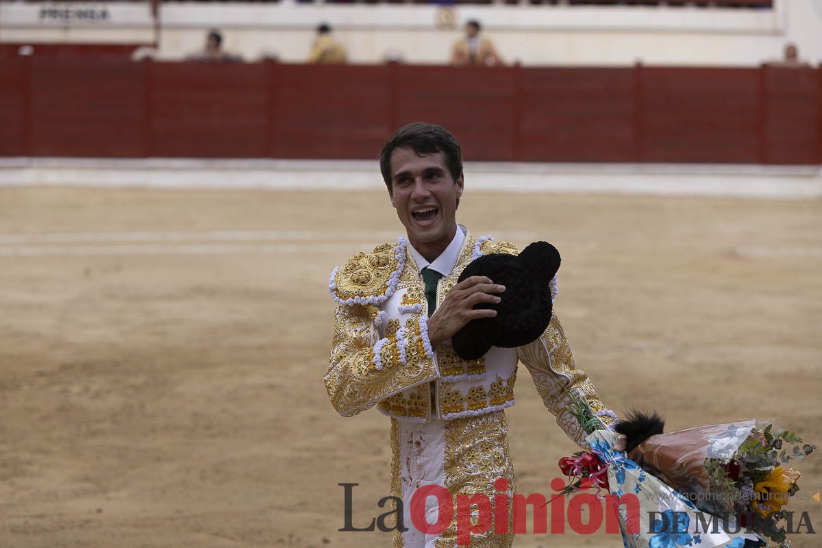 Tarde histórica en Abarán con la alternativa de José María Trigueros y el indulto de Tomás Rufo, junto a Castella salieron a hombros