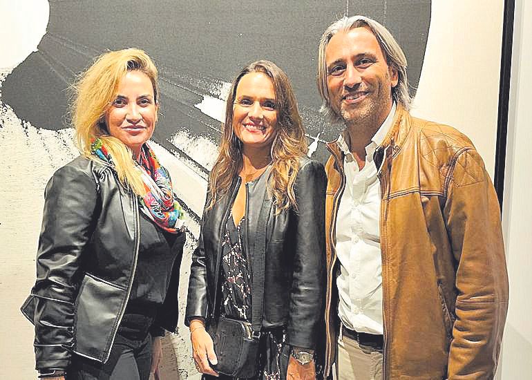 Lia Fabiano, Marga Comas y Javier Bethencourt.