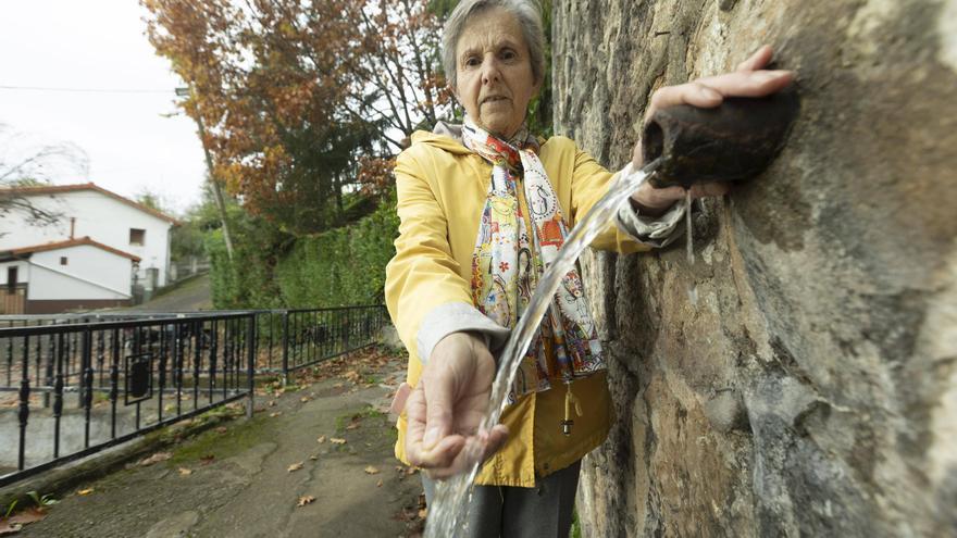 San Miguel, el pueblo que entraba en madreñes al Prerrománico