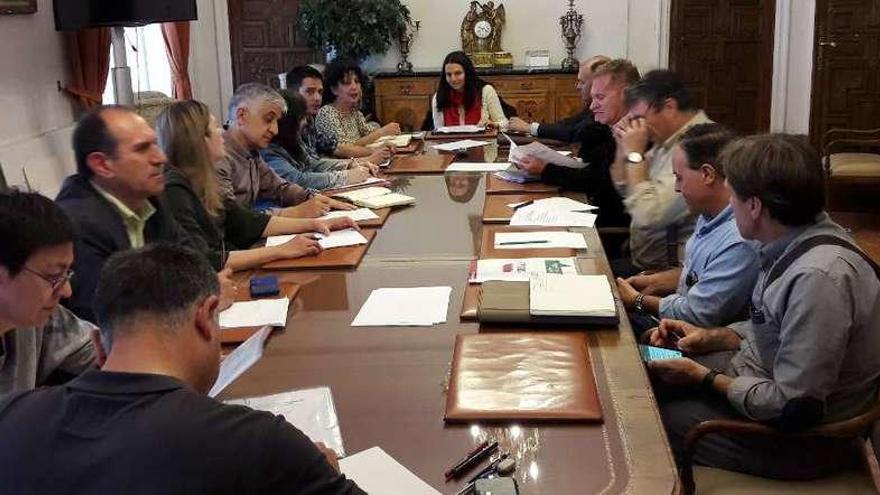 Un momento de la reunión del Consejo Escolar Municipal.