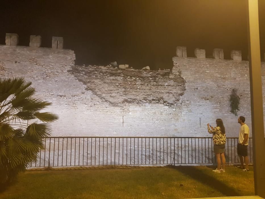 Un tramo de la muralla medieval de Alcúdia se derrumba a causa de las lluvias