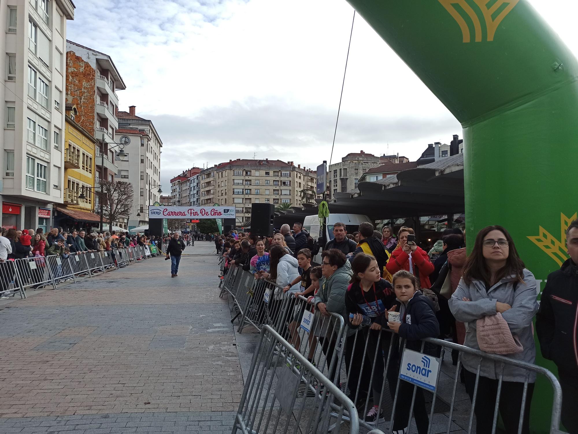 Casi 1.500 participantes disputan la carrera de Fin de Año de Pola de Siero