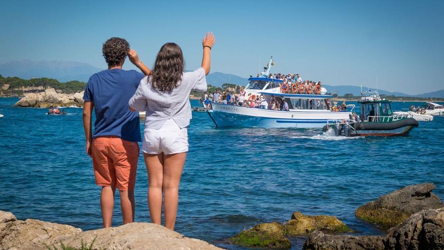 El retorn de la festa del Carme i l’homenatge a la vellesa porten il·lusió a l’Escala