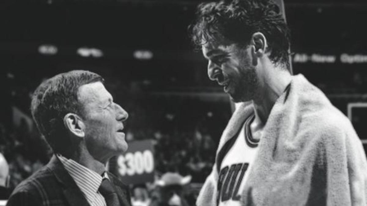 Pau Gasol fue entrevistado por Sager en varias ocasiones. Los Spurs le rindieron homenaje esta jornada.