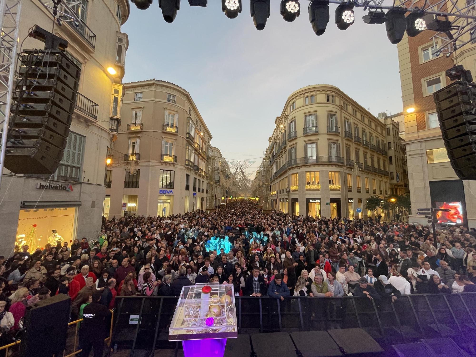 Navidad en Málaga | La calle Larios enciende sus luces de Navidad