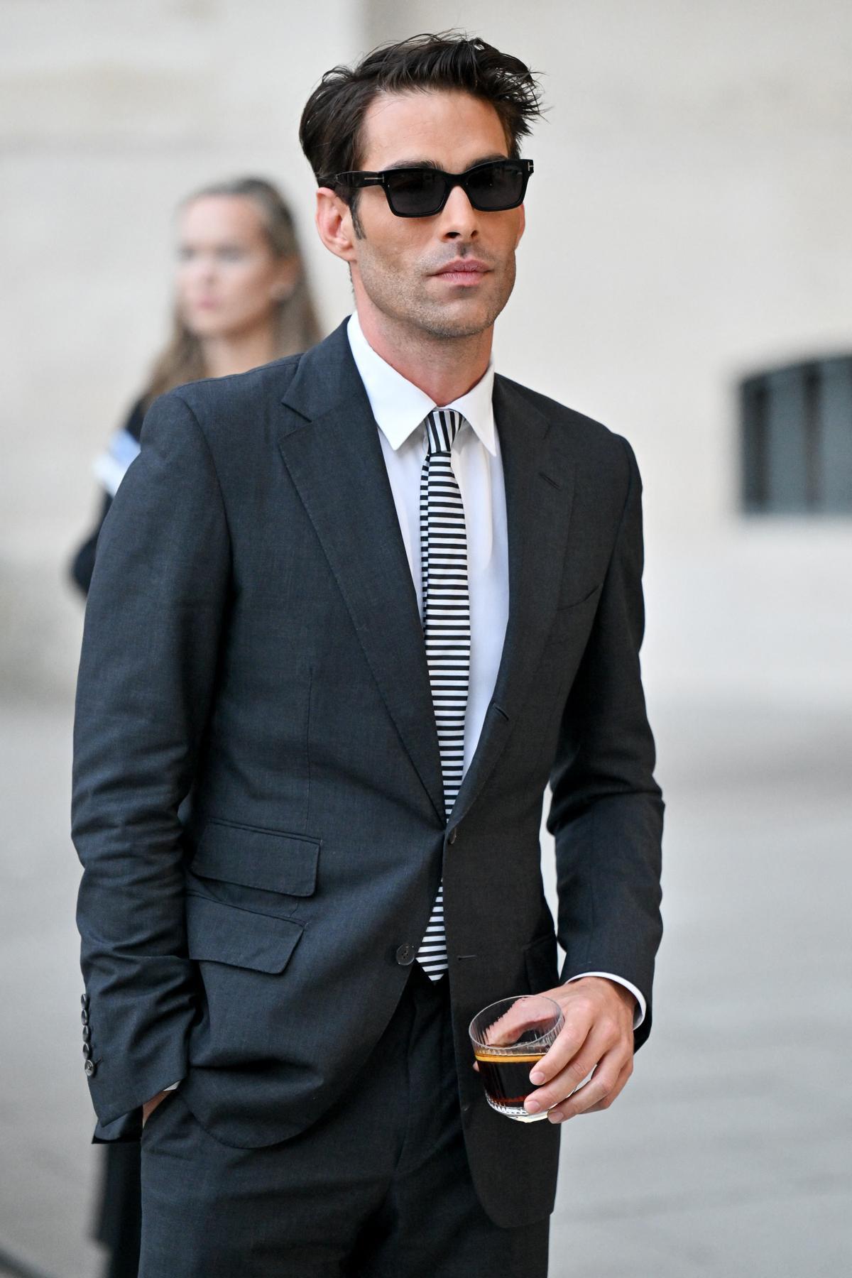 Jon Kortajarena lleva su paternidad con máxima discreción