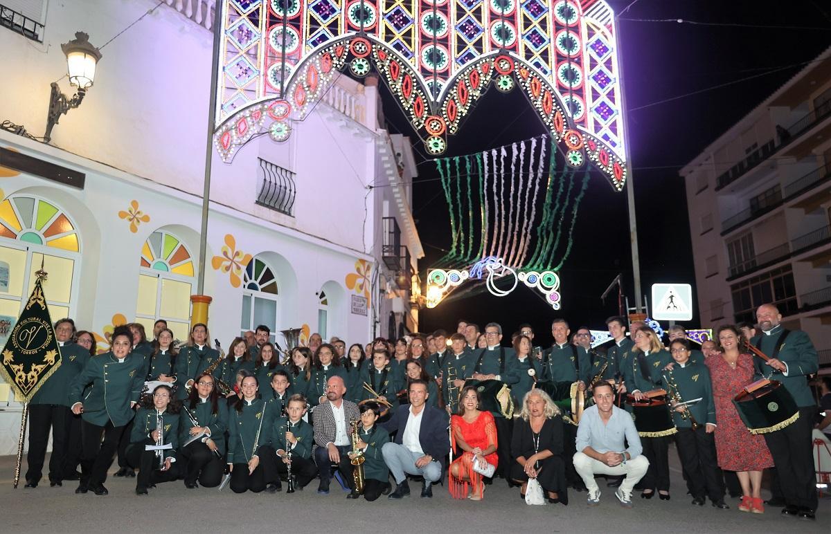 La AC Vive la Música ofreció el pregón de la Feria de Torrox.