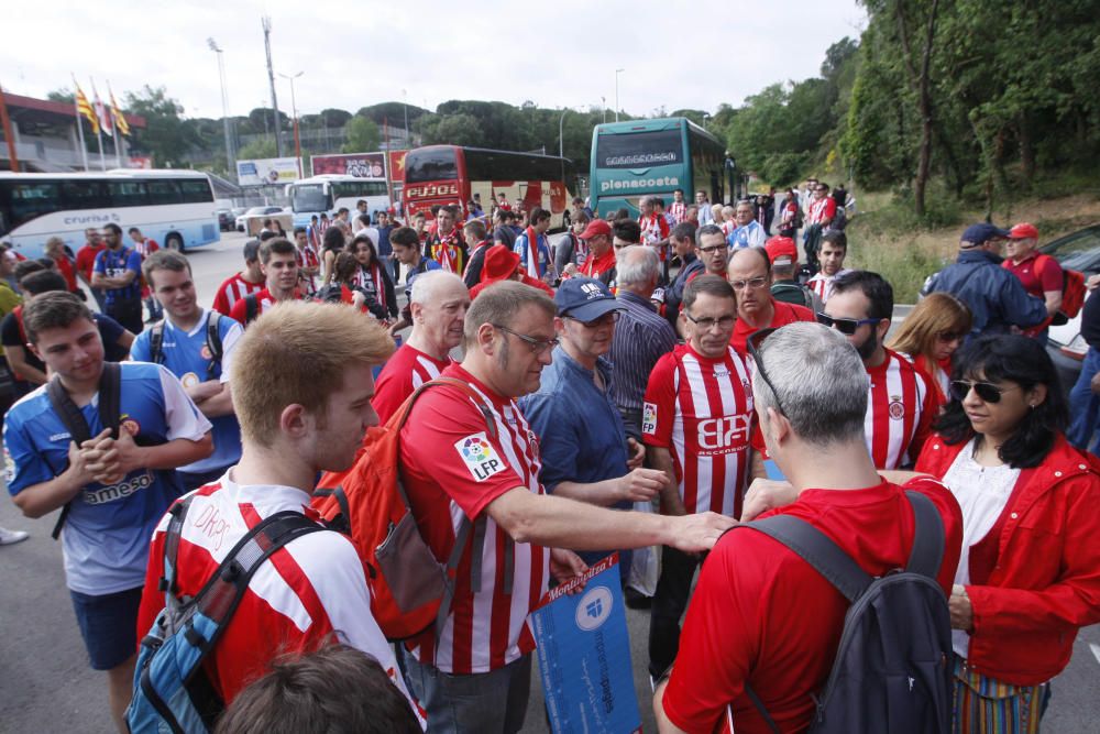 Sortida dels aficionats del Girona cap a Pamplona