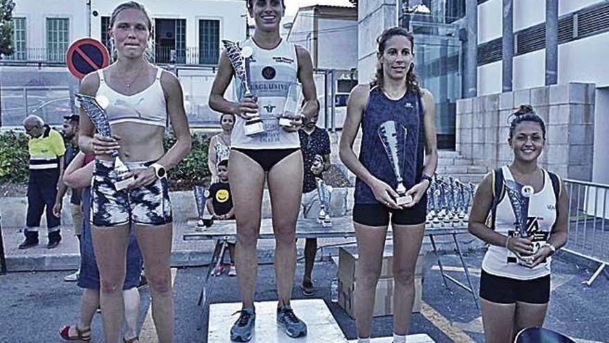 Podio femenino en la Milla de Porto Colom.