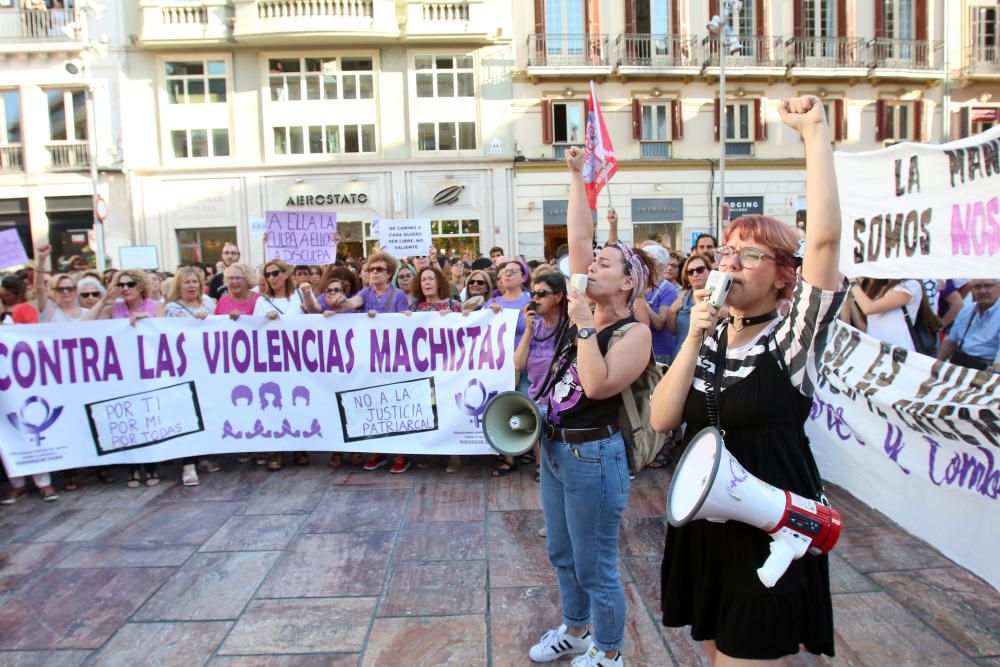 Málaga se echa a la calle contra la puesta en libertad de 'La Manada'