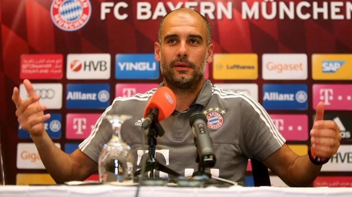 crmartinez32380493 bayern munich s spanish head coach pep guardiola s160112141922
