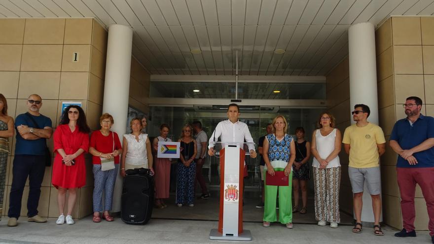 Canet d’en Berenguer guarda un minuto de silencio por la muerte de Carmen Sevilla